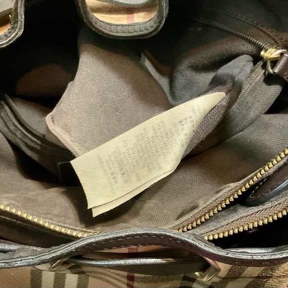 Burberry bags - Picture 12 of 16